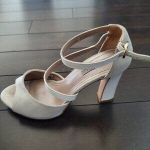 Tosca Blu Ivory Strappy Heels